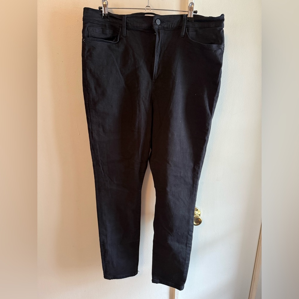 FRAME High-Waisted Black Skinny Jeans
